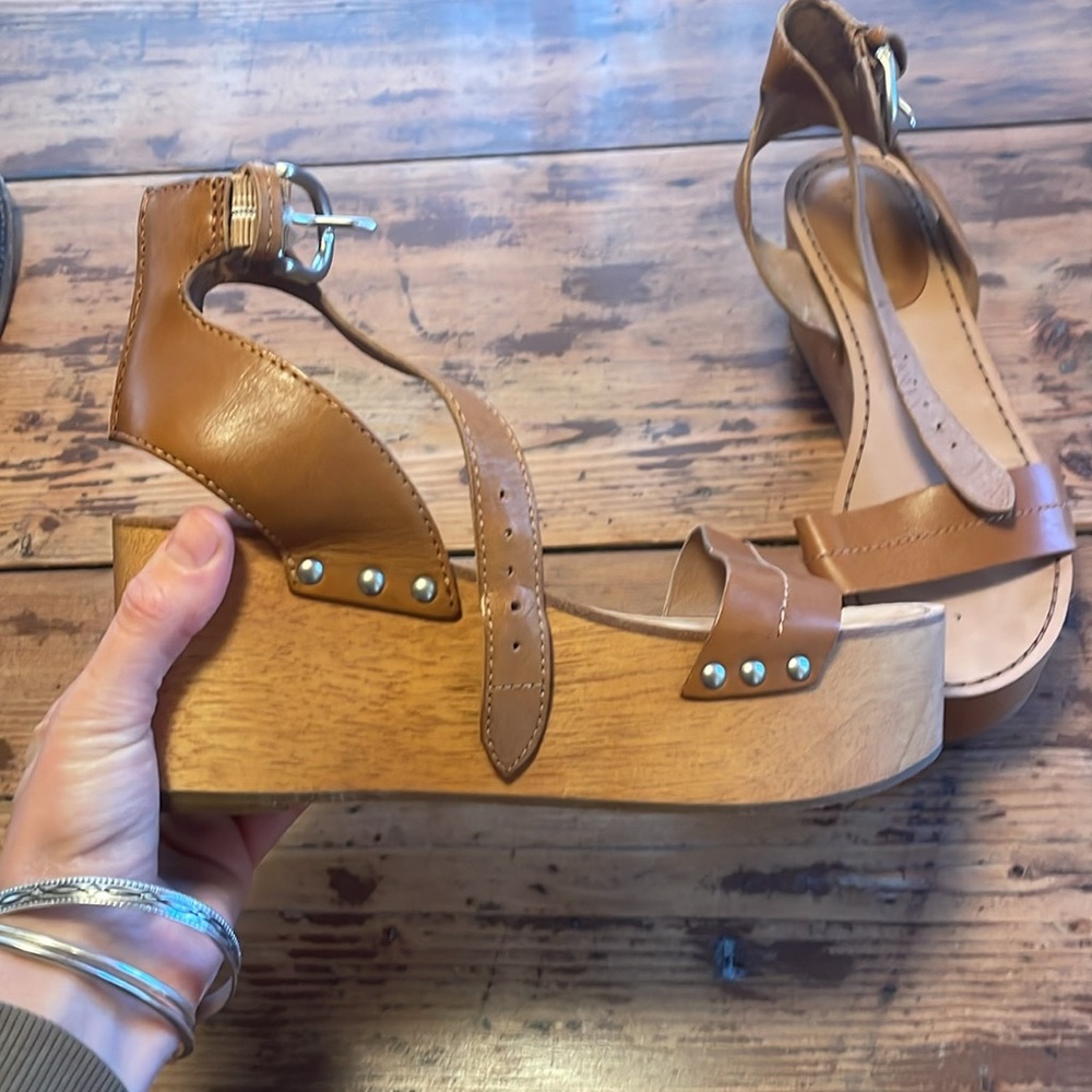 Frye sandals - Picture 2 of 2